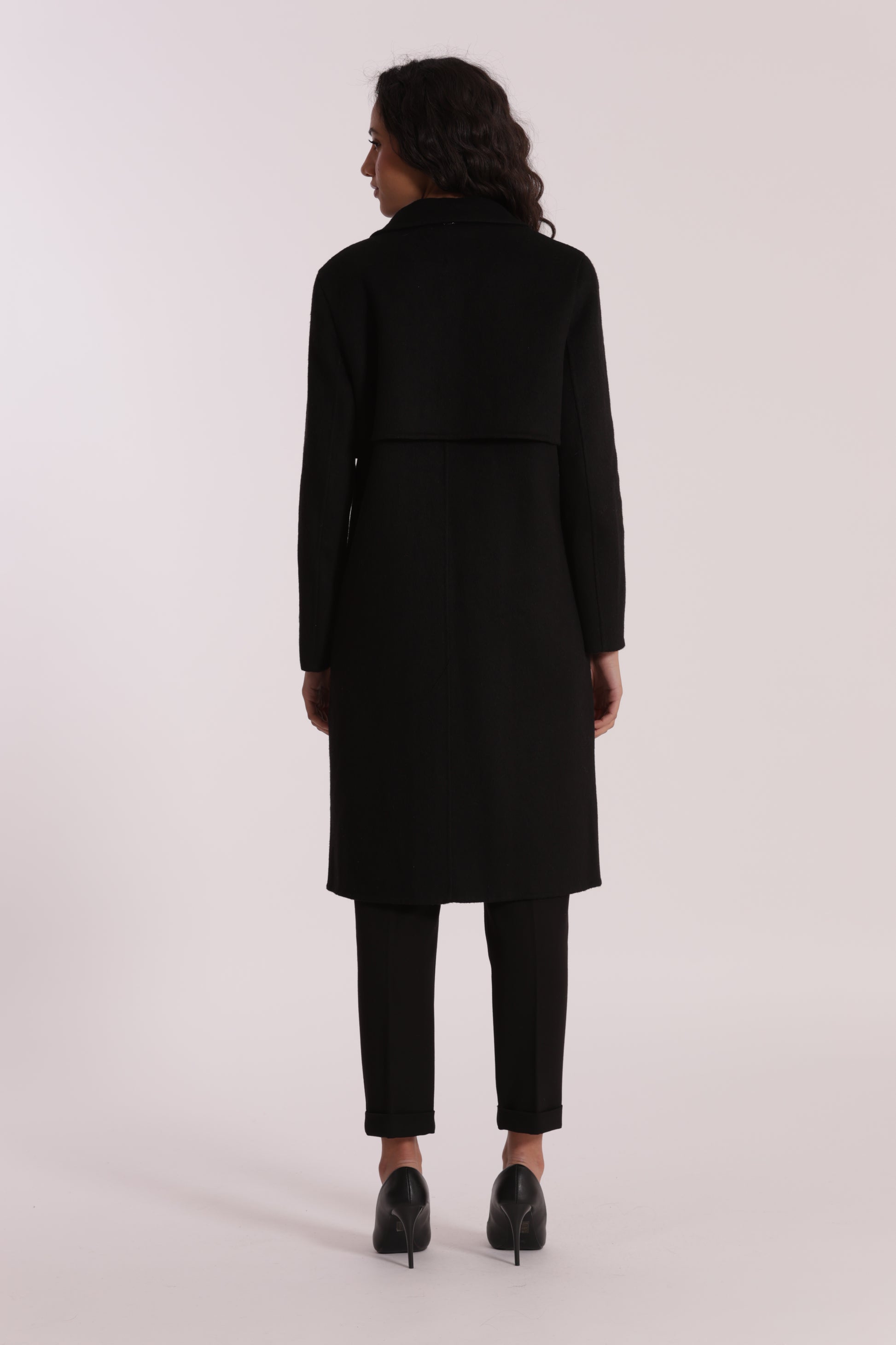 CAPPOTTO BARONETTO CON DETTAGLIO