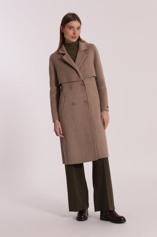 CAPPOTTO BARONETTO CON DETTAGLIO
