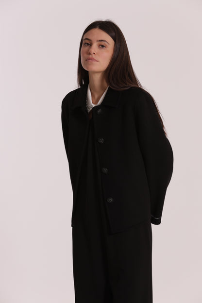 CAPPOTTO CORTO MODELLO GIACCA