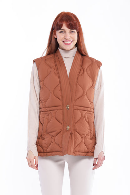 GILET IN PIUMINO CON TRAMA GEOMETRICA