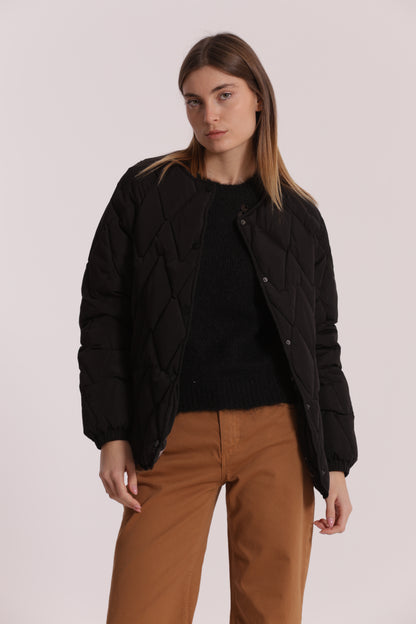 PIUMINO CORTO OVER CON TRAMA ZIG-ZAG