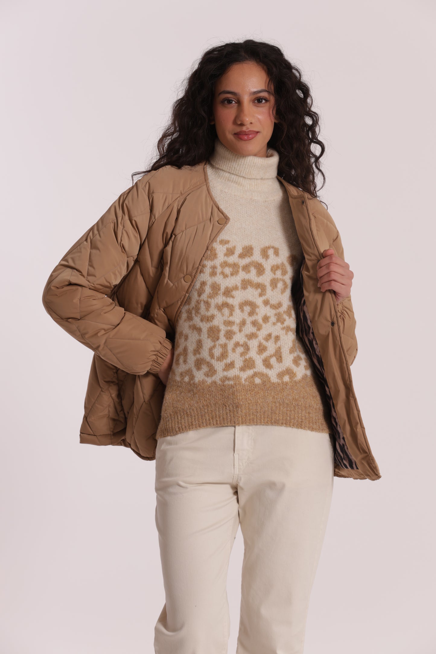 PIUMINO CORTO OVER CON TRAMA ZIG-ZAG