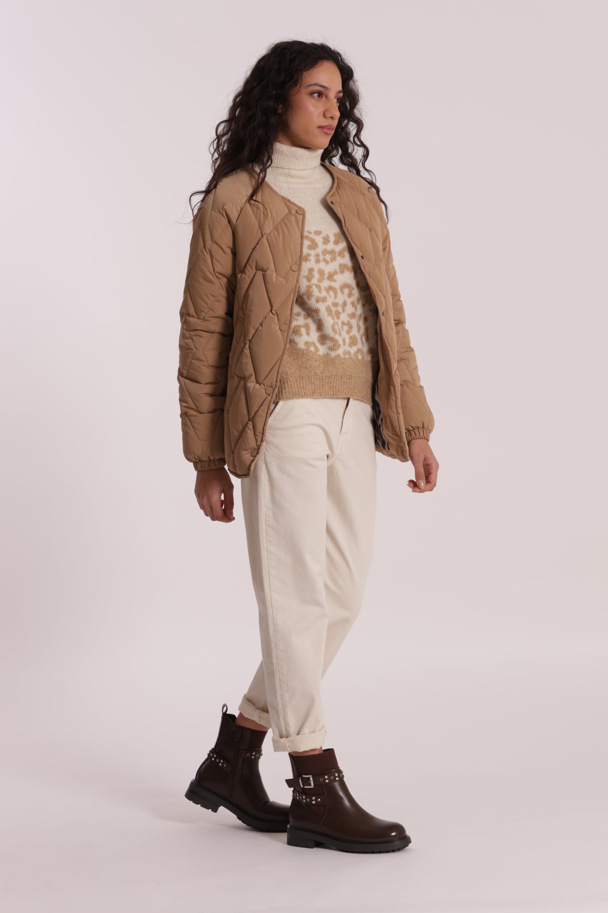 PIUMINO CORTO OVER CON TRAMA ZIG-ZAG