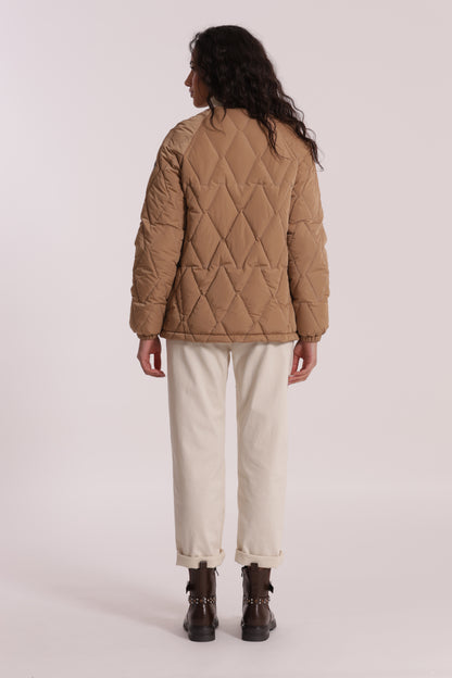 PIUMINO CORTO OVER CON TRAMA ZIG-ZAG