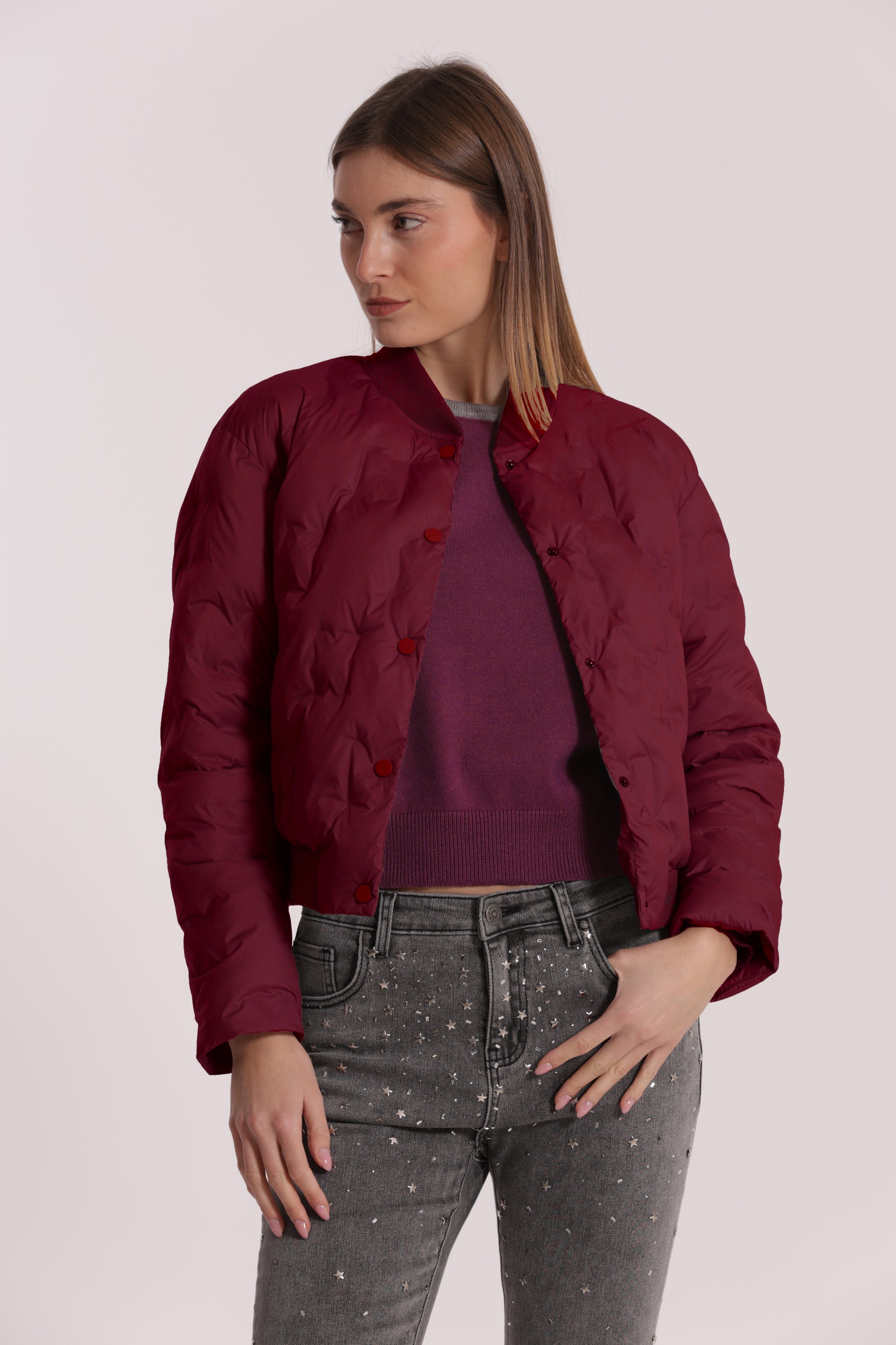 PIUMINO CORTO CON TRAMA GEOMETRICA