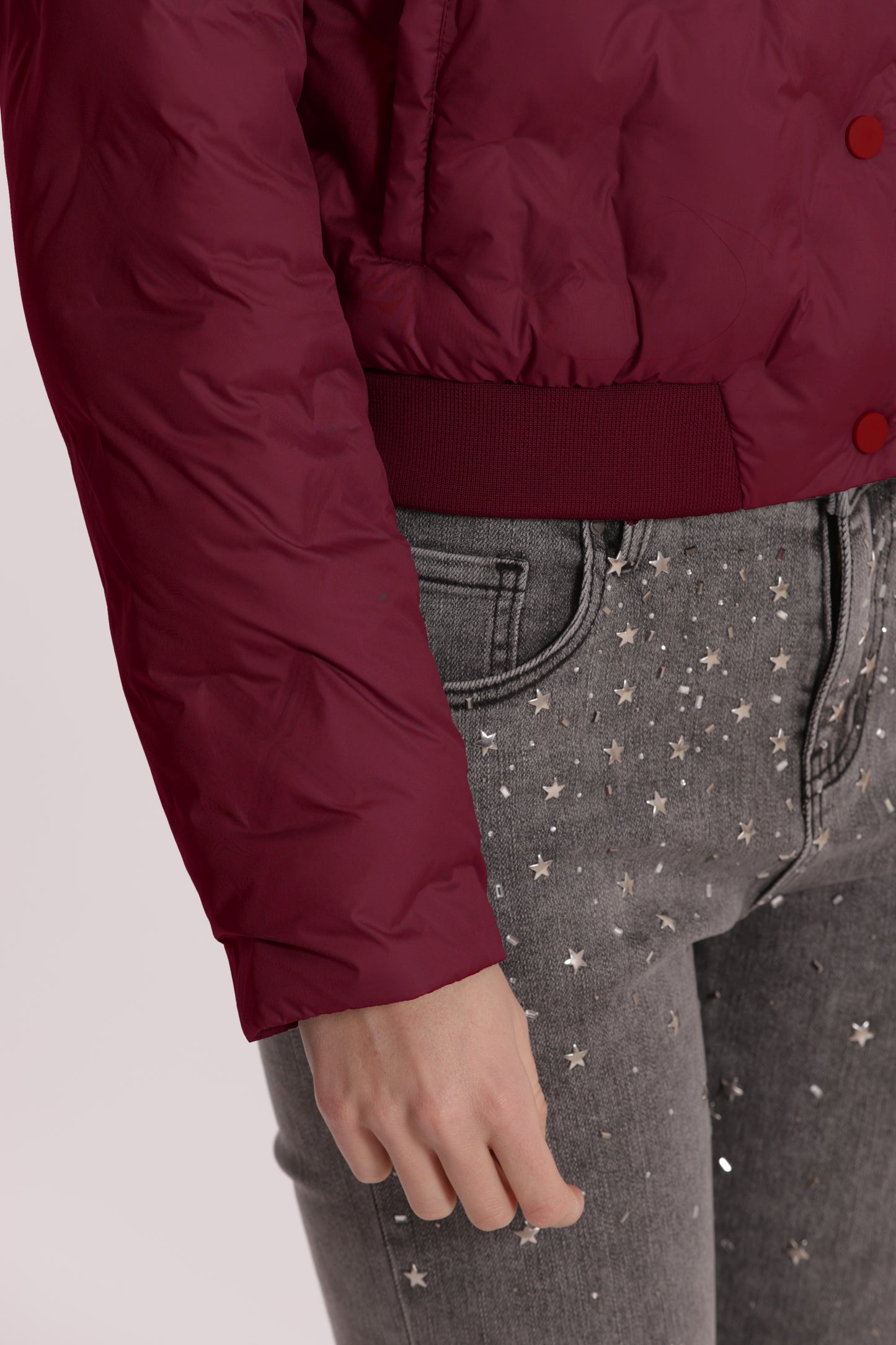 PIUMINO CORTO CON TRAMA GEOMETRICA