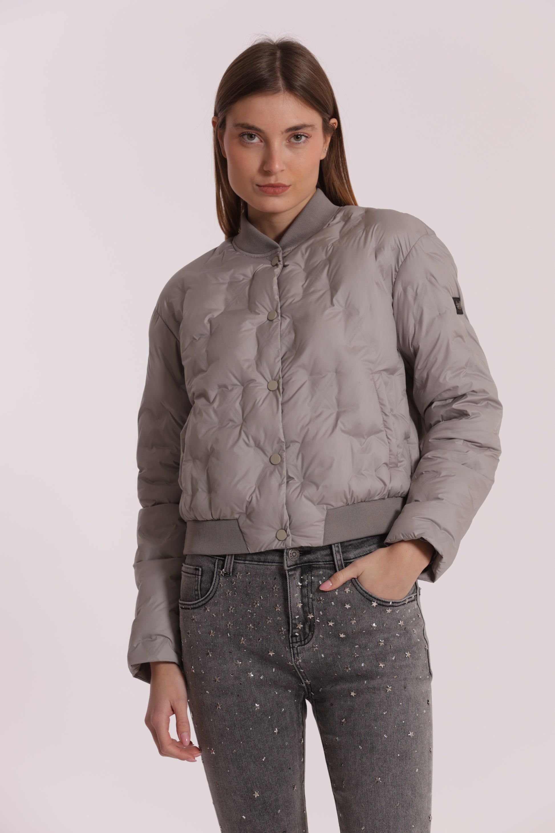 PIUMINO CORTO CON TRAMA GEOMETRICA