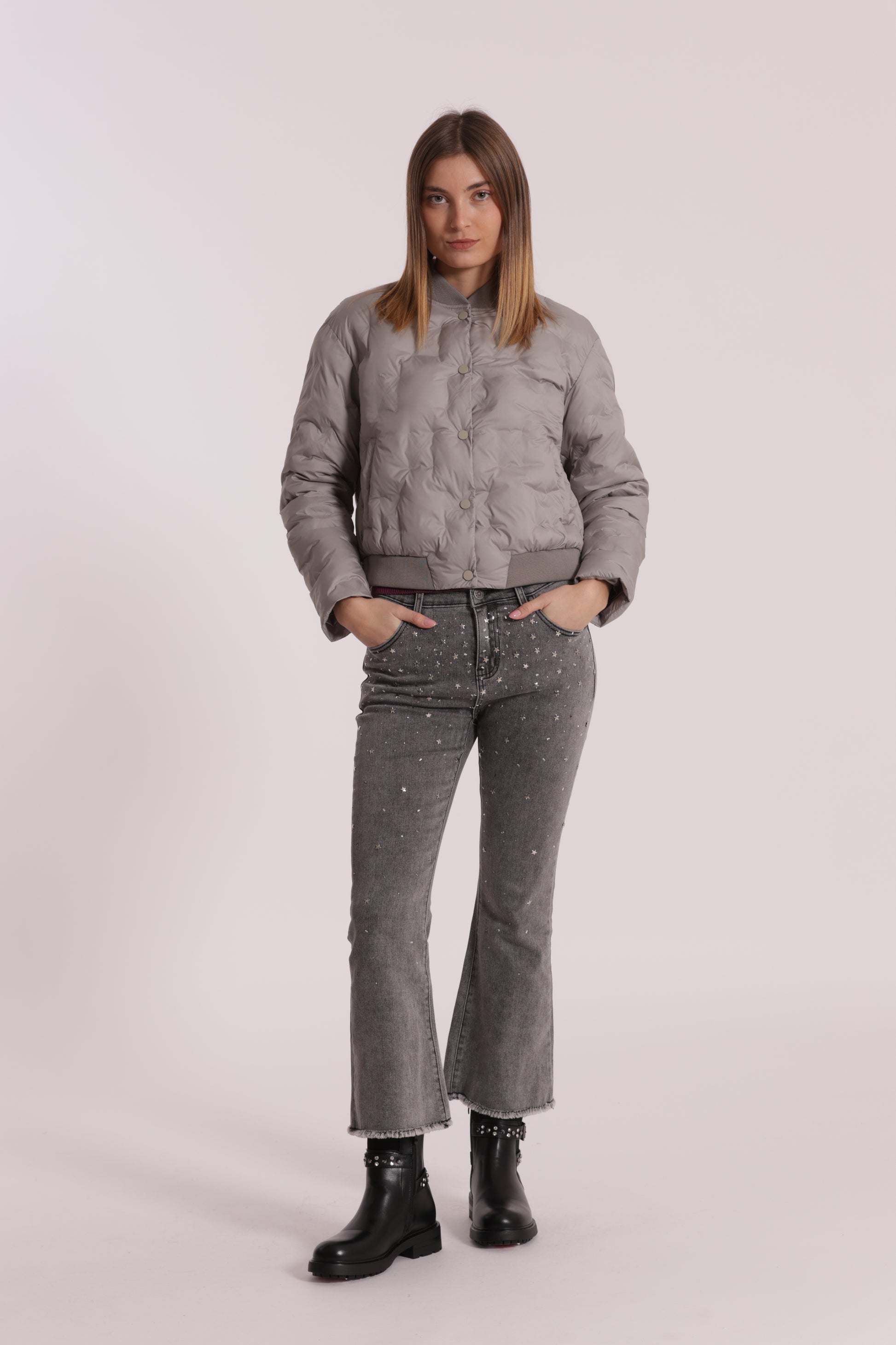 PIUMINO CORTO CON TRAMA GEOMETRICA