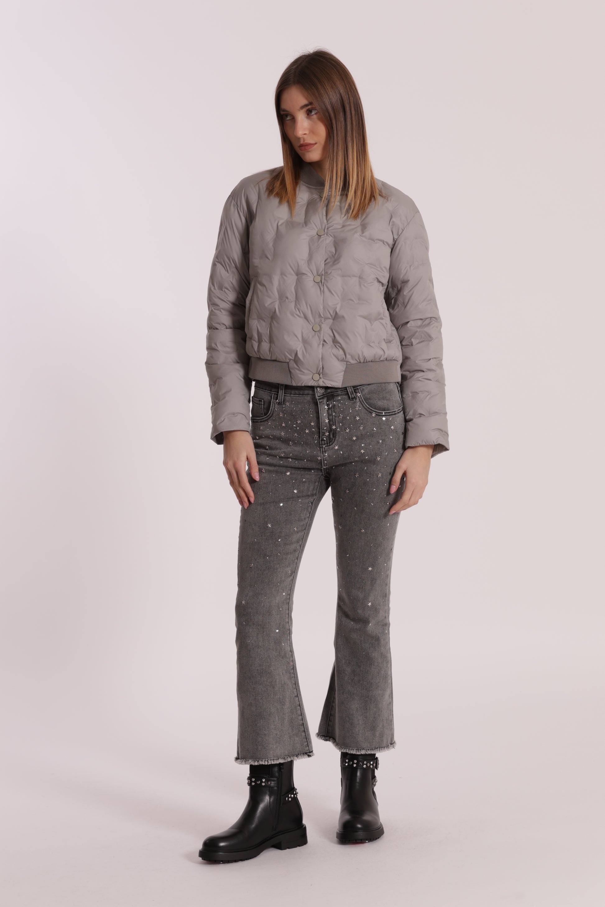 PIUMINO CORTO CON TRAMA GEOMETRICA