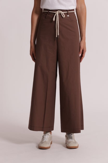PANTALONI CON CORDINO IN VITA