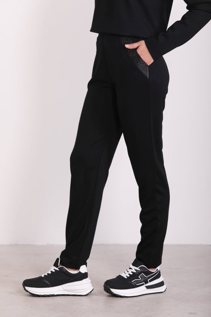 PANTALONE JOGGER CON TASCHE IN STRASS