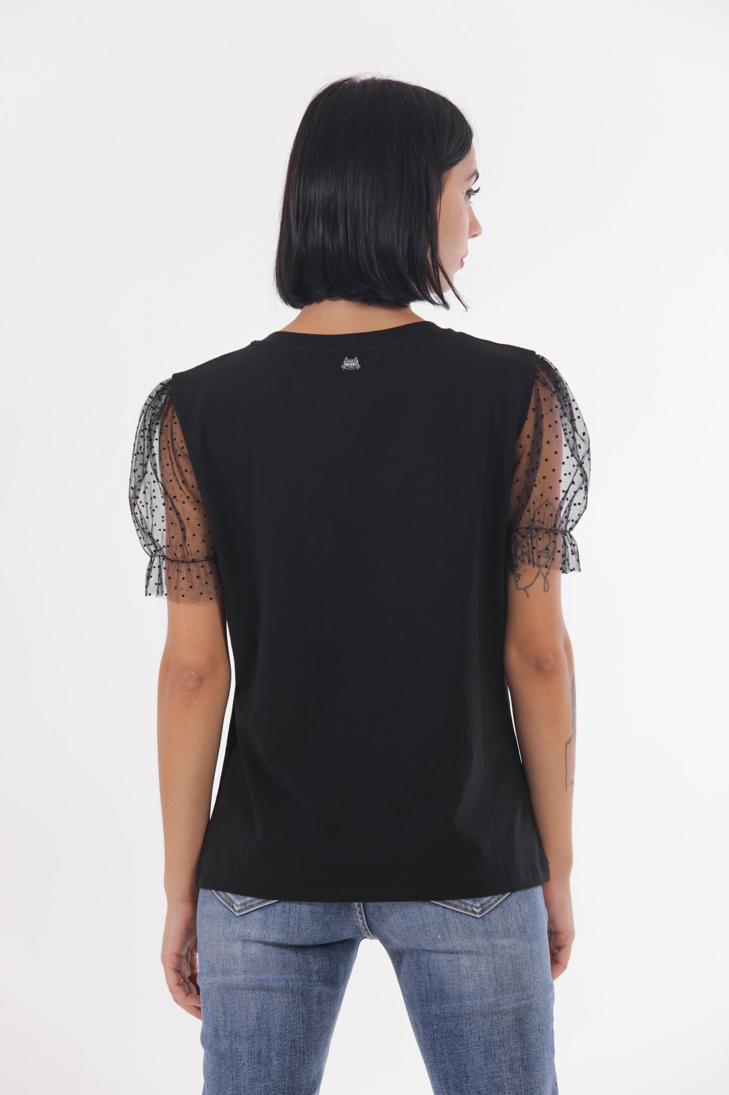 T-SHIRT "SOCIETY CHIC" CON MANICHE A PALLONCINO