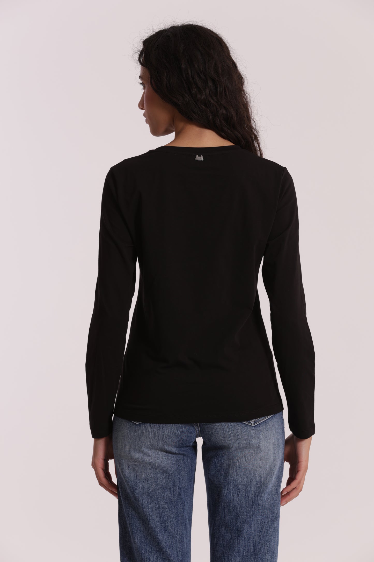 T-SHIRT CON GATTI MATRIOSCA