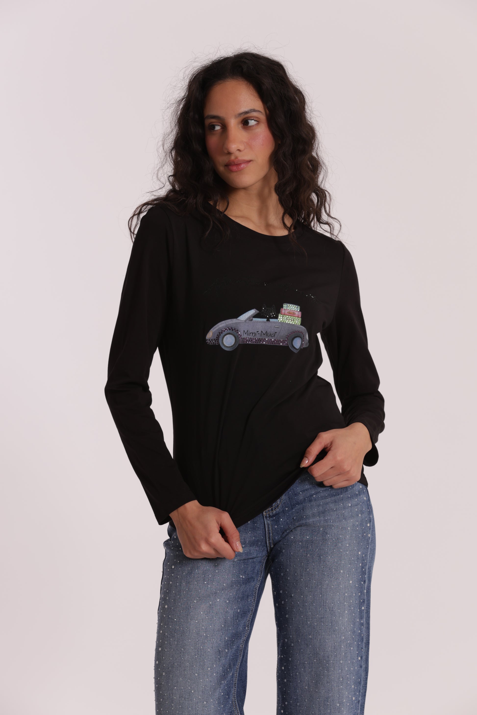T-SHIRT "ADVENTURE AWAITS"