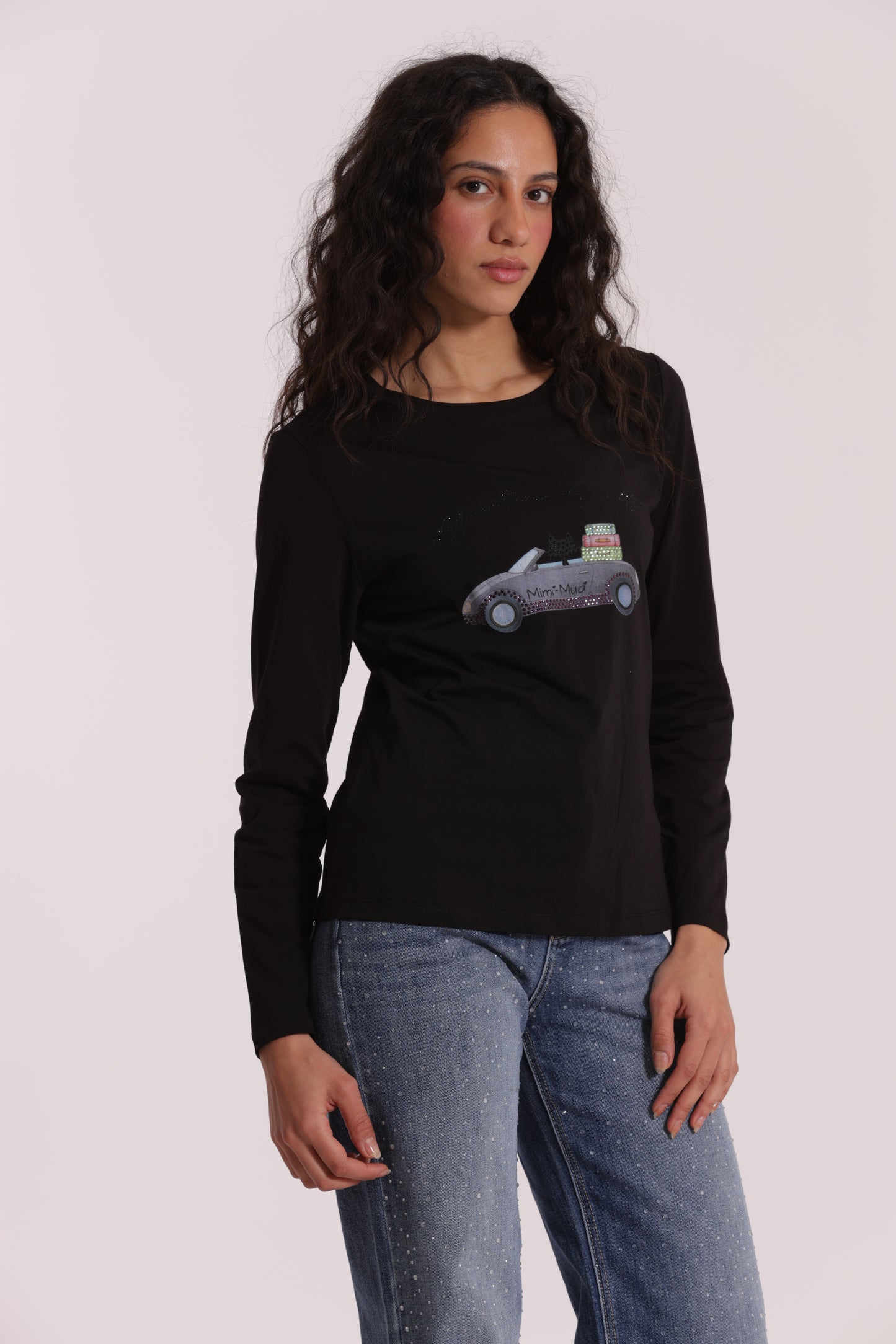 T-SHIRT "ADVENTURE AWAITS"