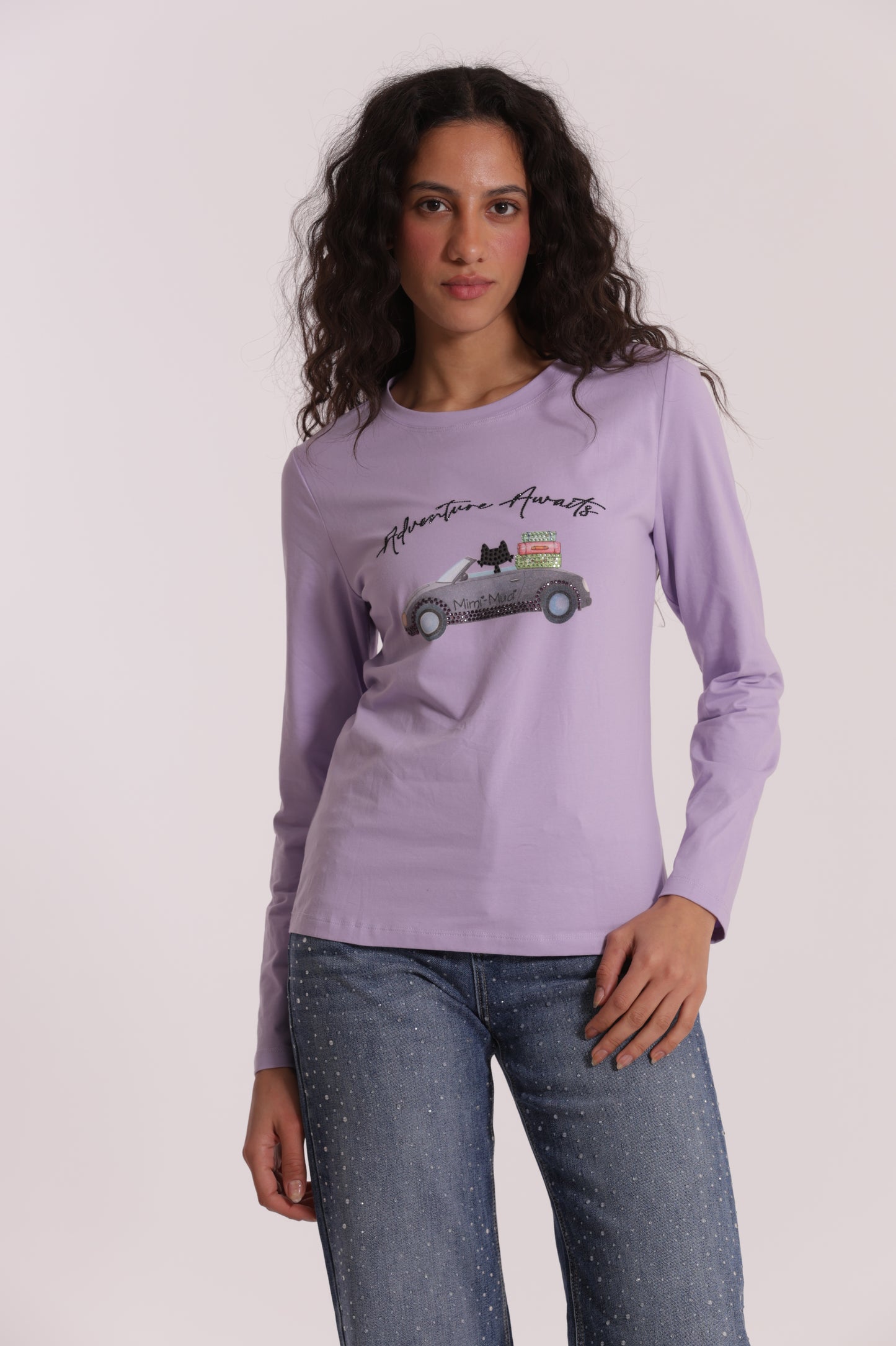 T-SHIRT "ADVENTURE AWAITS"