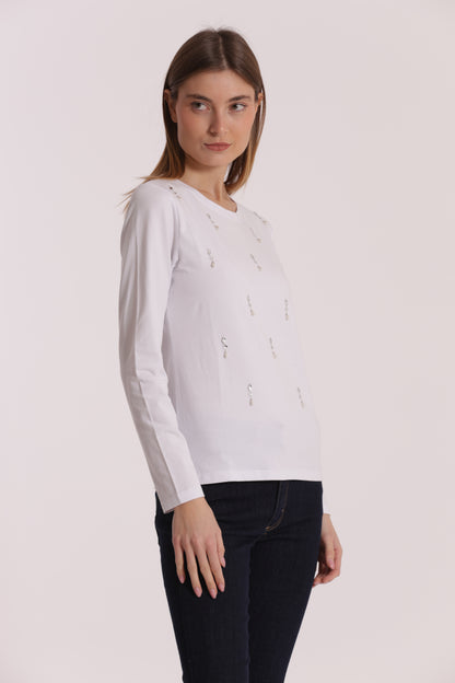 T-SHIRT CON PIOGGIA DI PERLE