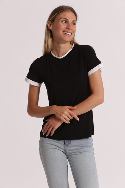 T-SHIRT CON BORDI A CONTRASTO