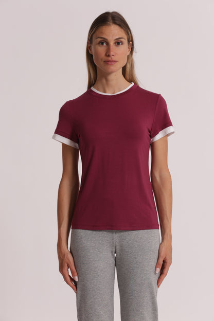 T-SHIRT CON BORDI A CONTRASTO