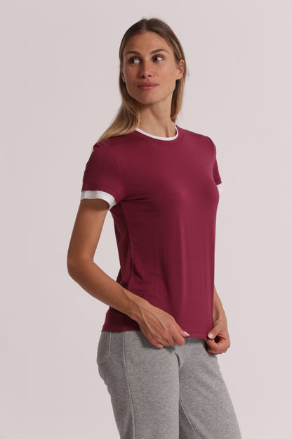 T-SHIRT CON BORDI A CONTRASTO