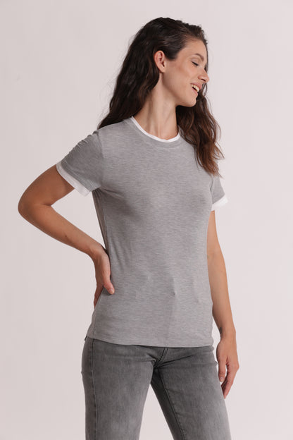 T-SHIRT CON BORDI A CONTRASTO