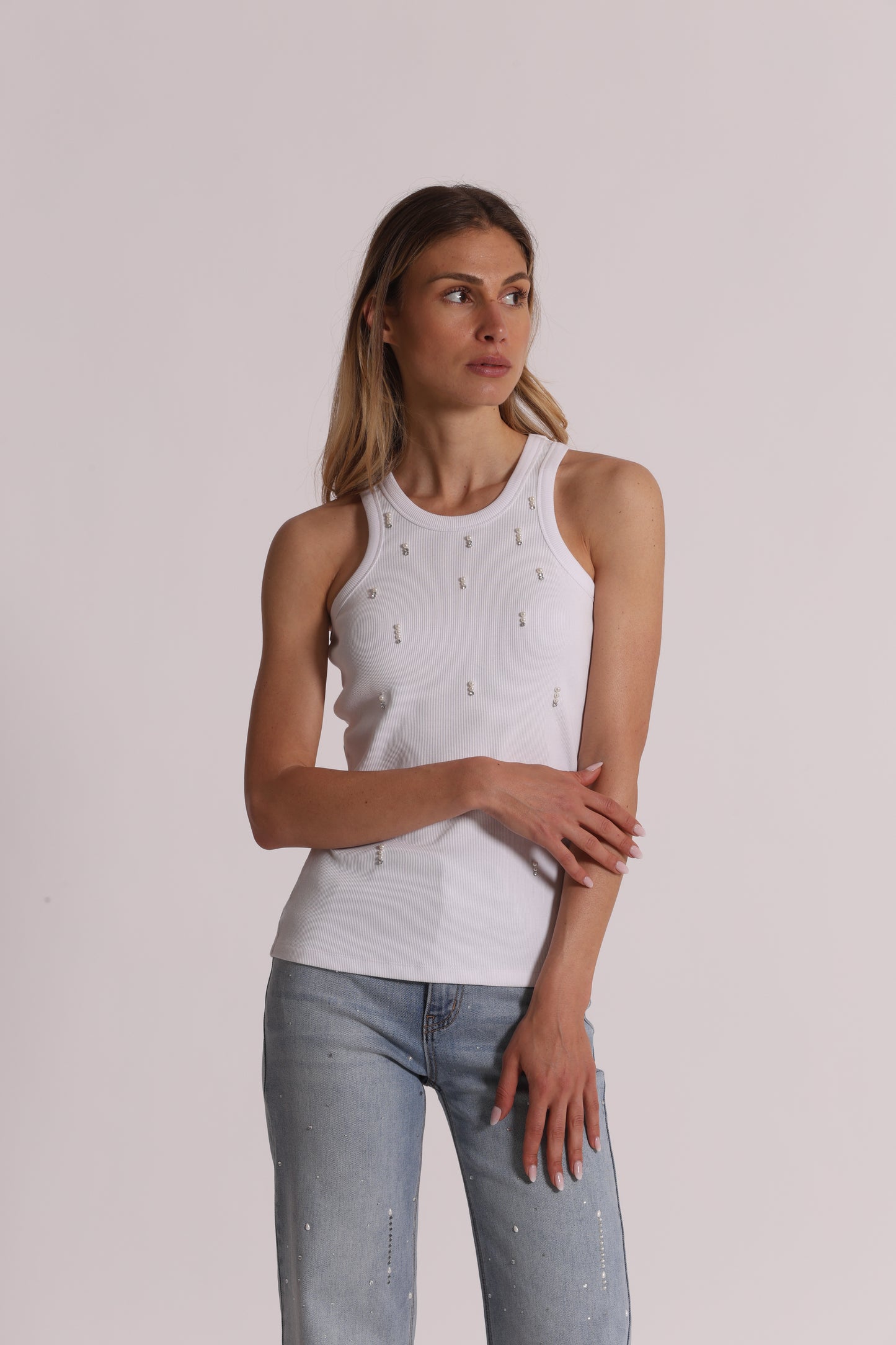 TOP CANOTTA A COSTE CON DETTAGLI IN STRASS