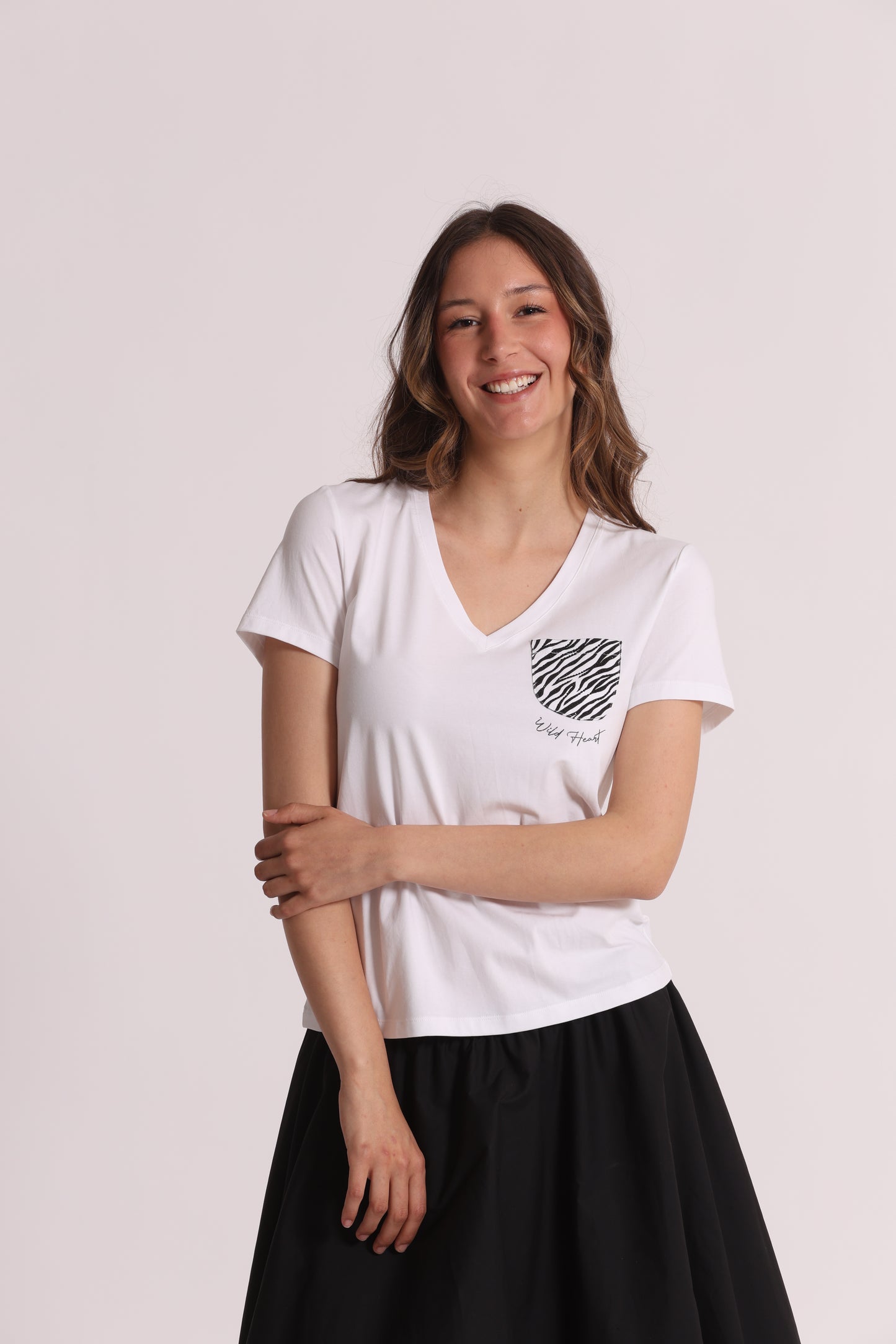 T-SHIRT CON TASCHINO ZEBRATO