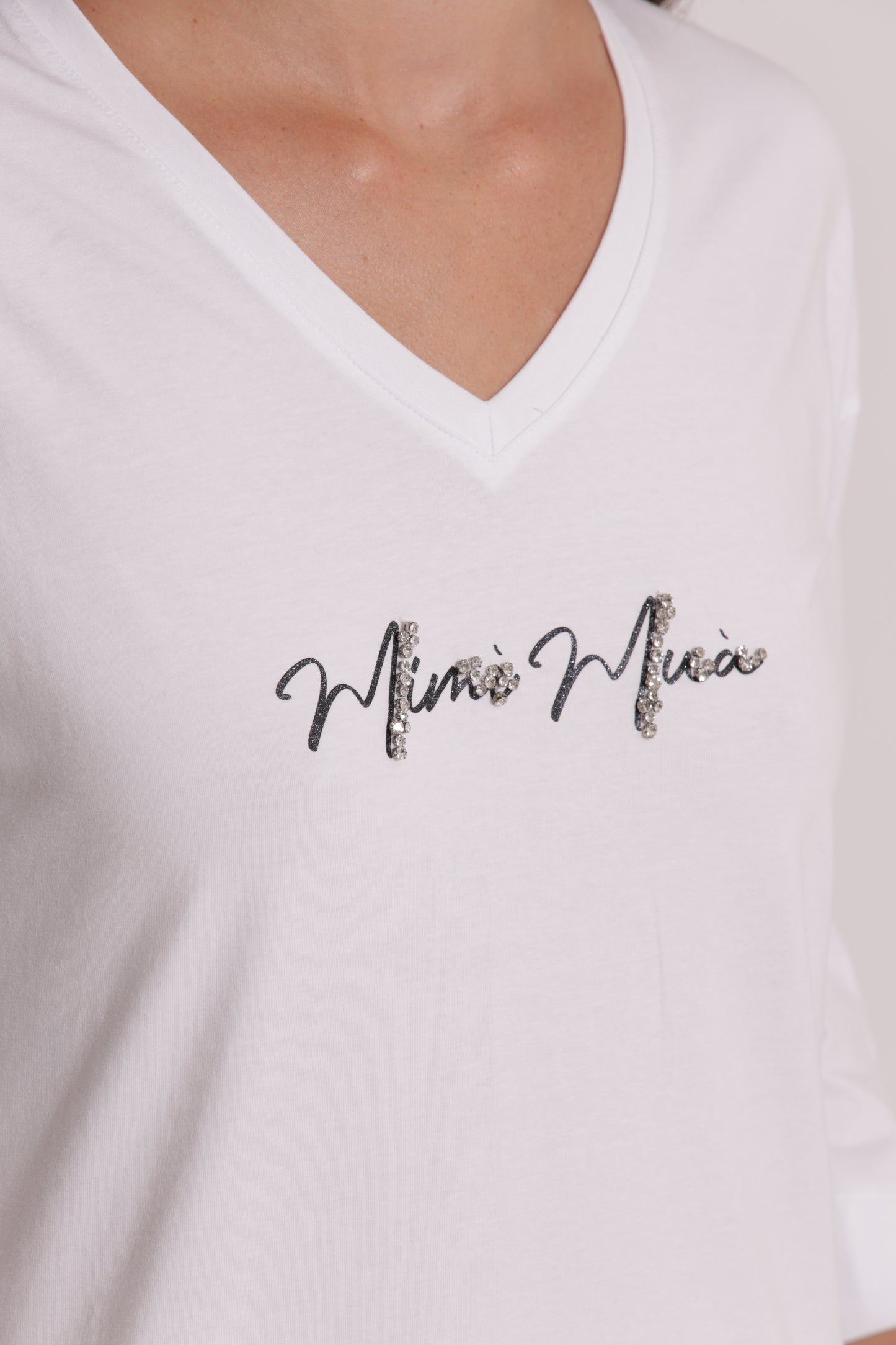 T-SHIRT "MIMI-MUA" SCOLLO A V E MANICHE LUNGHE
