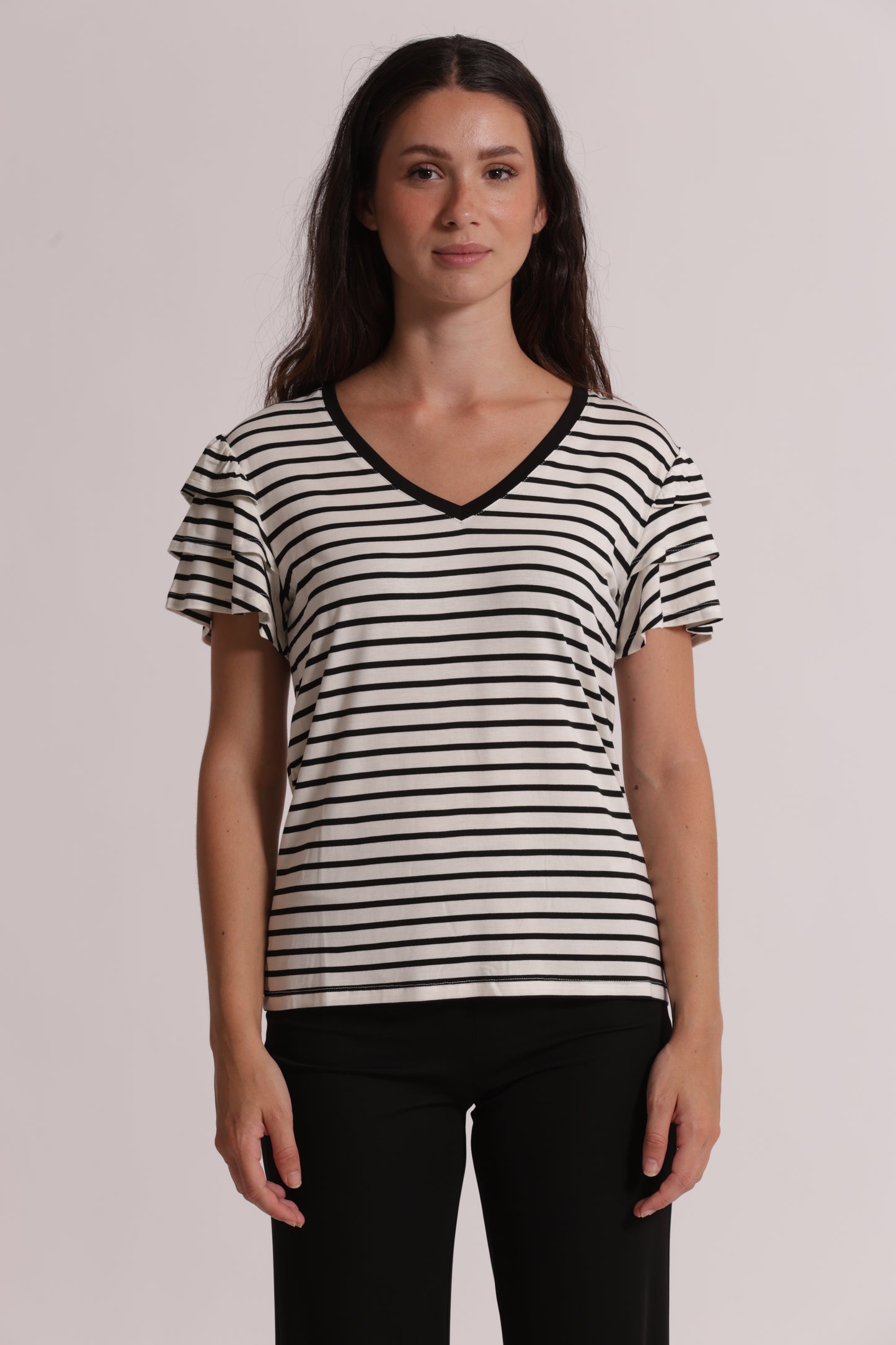 T-SHIRT A RIGHE CON MANICHE IN VOLANT