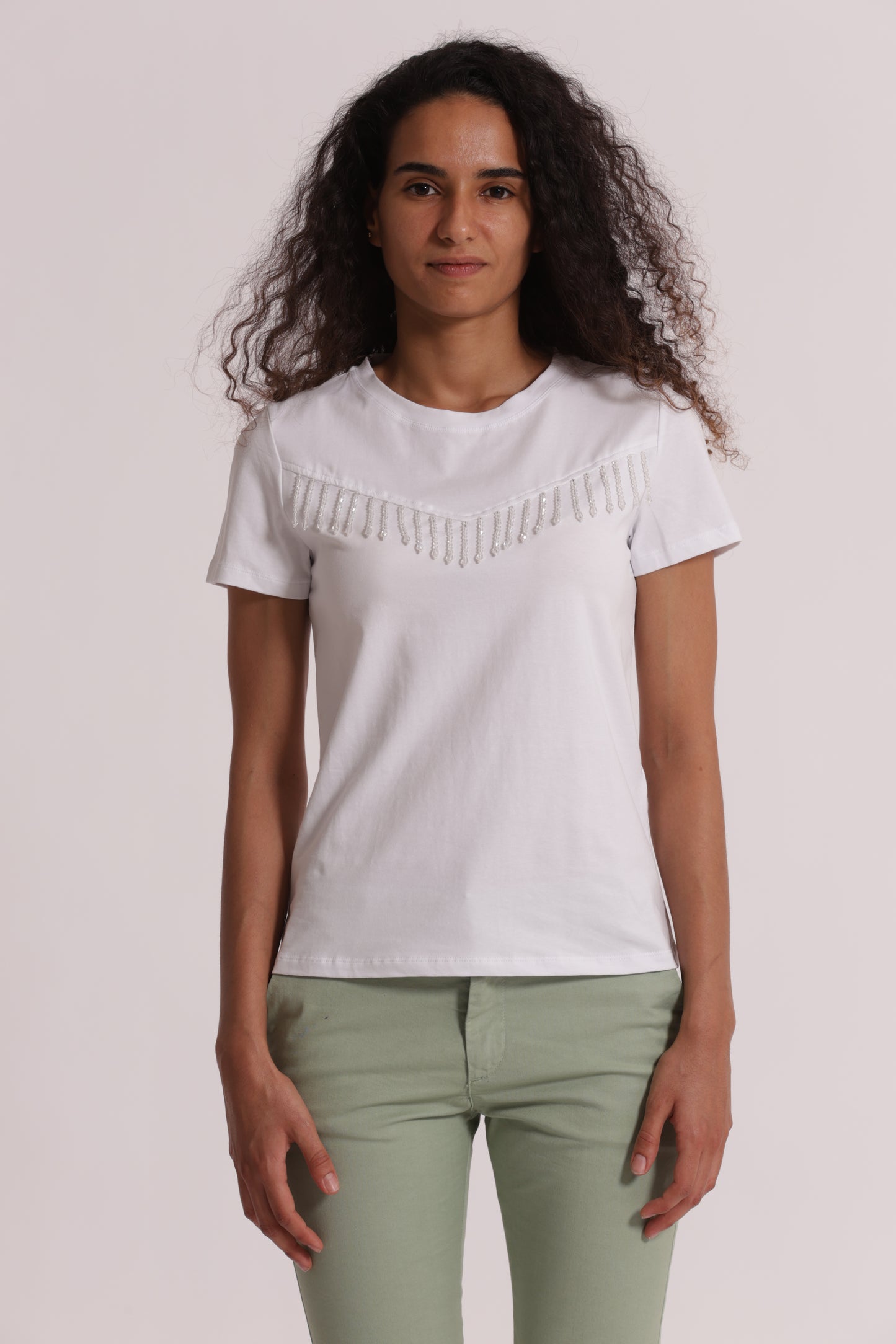 T-SHIRT CON FRANGE DI PERLINE