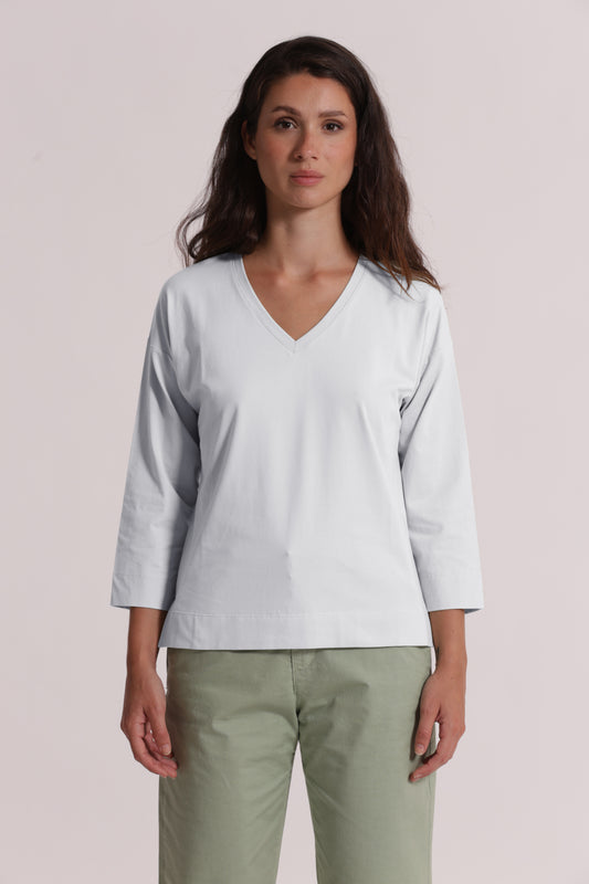 T-SHIRT BASIC CON RICAMO GATTO MANICHE LUNGHE