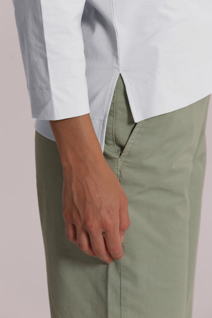 T-SHIRT BASIC CON RICAMO GATTO MANICHE LUNGHE