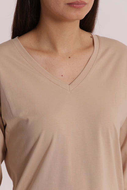 T-SHIRT BASIC CON RICAMO GATTO MANICHE LUNGHE