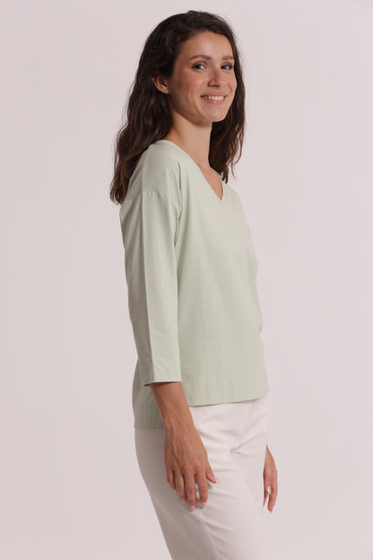 T-SHIRT BASIC CON RICAMO GATTO MANICHE LUNGHE