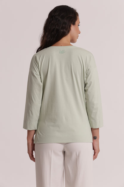 T-SHIRT BASIC CON RICAMO GATTO MANICHE LUNGHE