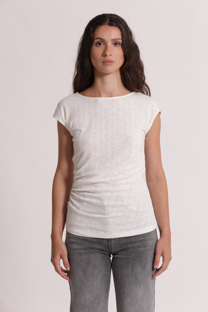 T-SHIRT CON ARRICCIO LATERALE
