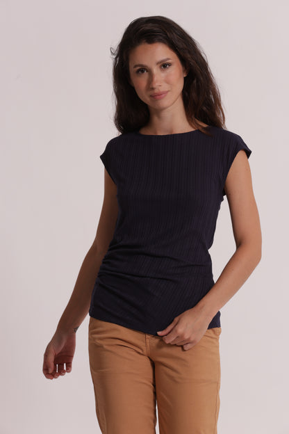 T-SHIRT CON ARRICCIO LATERALE