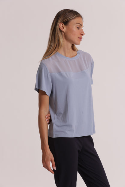 T-SHIRT SCOLLO TONDO CON DETTAGLI IN GEORGETTE