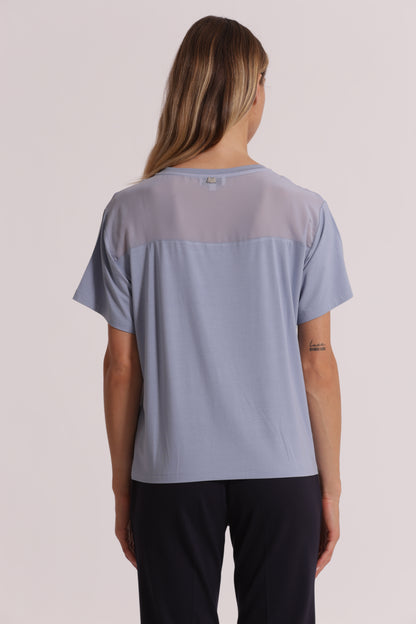 T-SHIRT SCOLLO TONDO CON DETTAGLI IN GEORGETTE