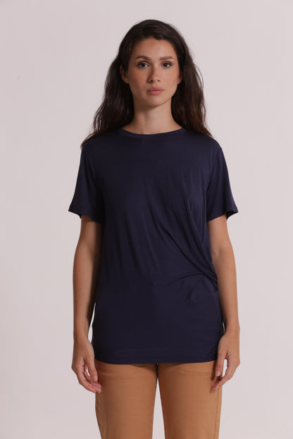 T-SHIRT MEZZE MANICHE CON ARRICCIO LATERALE