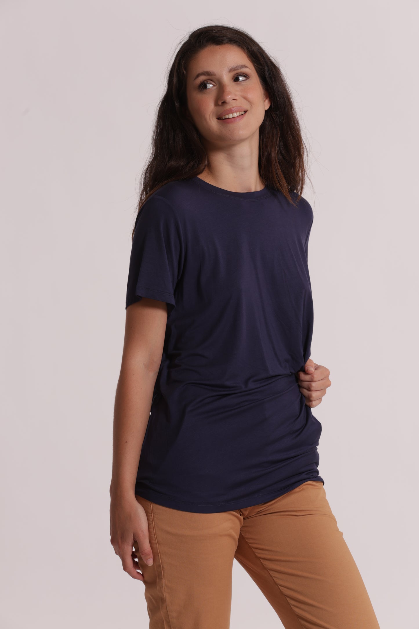 T-SHIRT MEZZE MANICHE CON ARRICCIO LATERALE