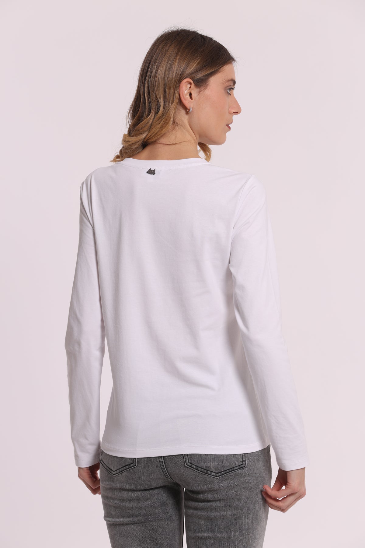 T-SHIRT A MANICHE LUNGHE CON GATTO STRASS