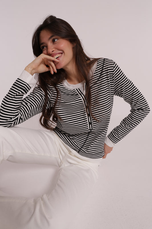 T-SHIRT DOPPIA MANICHE LUNGHE CON RIGHE E BOTTONI