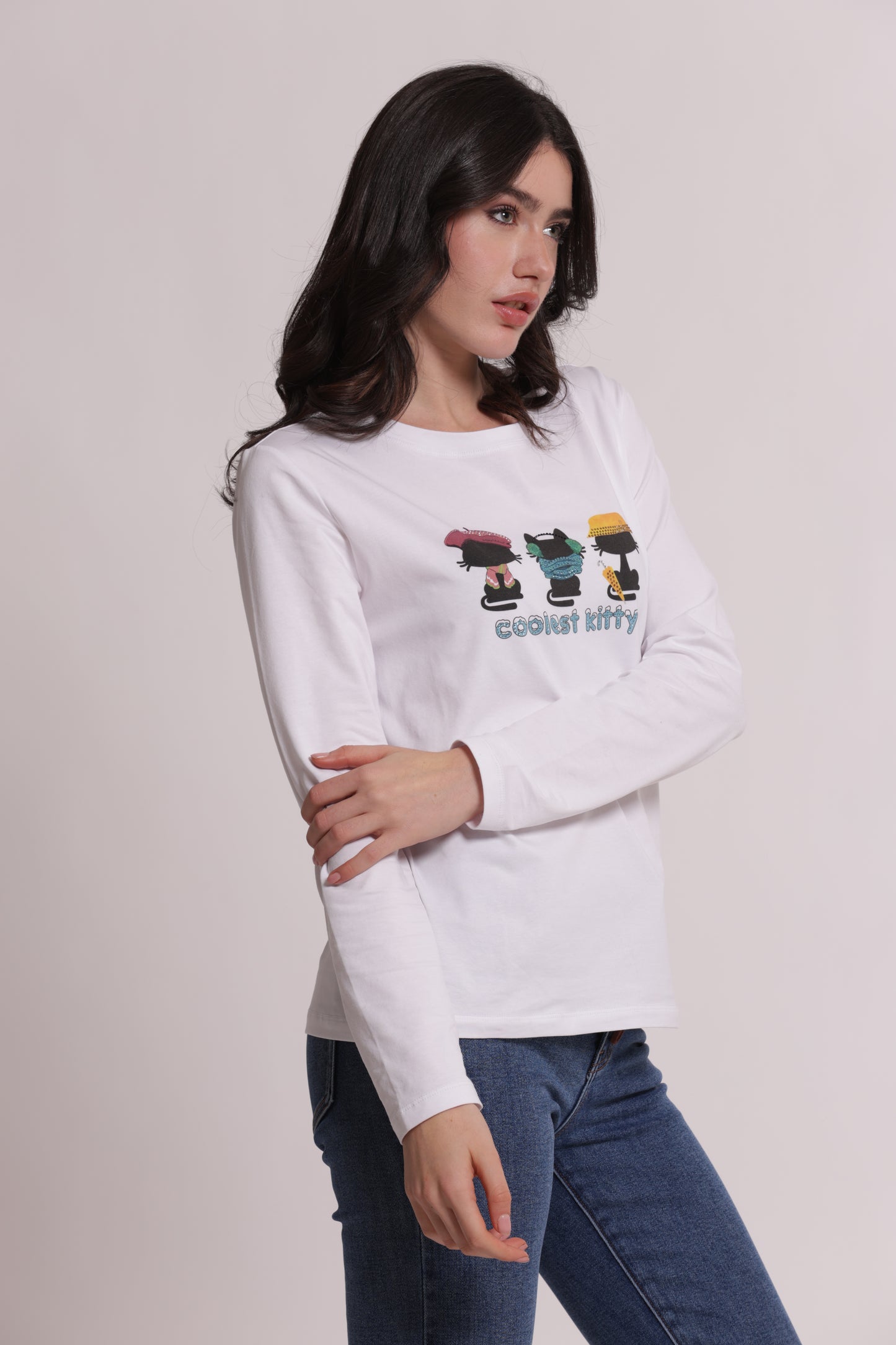 T-SHIRT MANICHE LUNGHE "COOLEST KITTY"