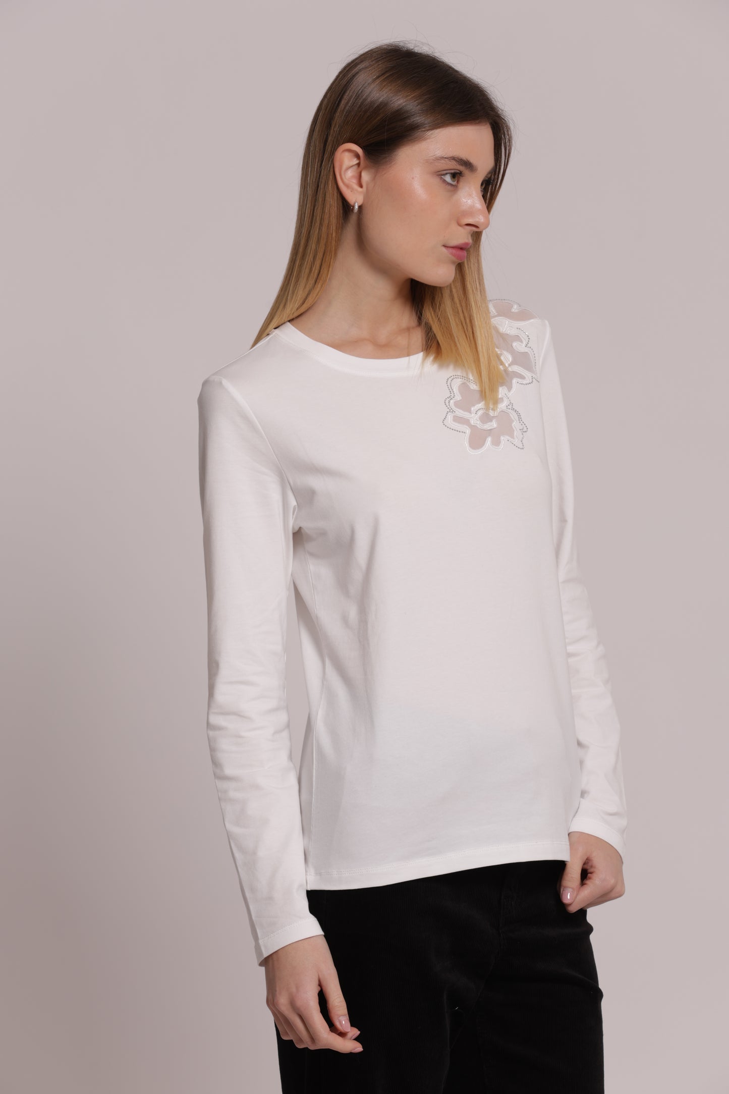 T-SHIRT MANICHE LUNGHE CON TRASPARENZE E STRASS