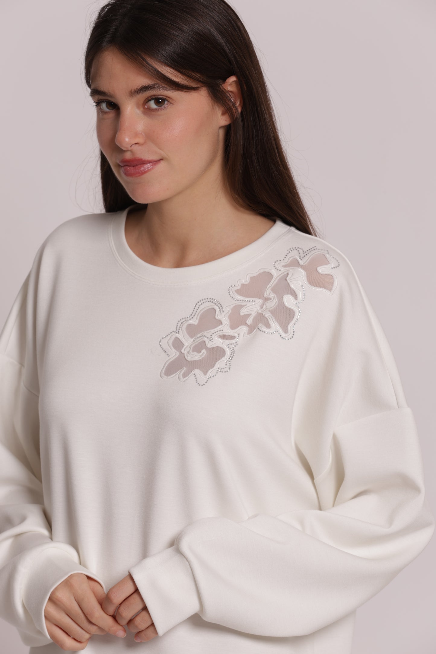 ABITO IN FELPA CON TRASPARENZE E STRASS
