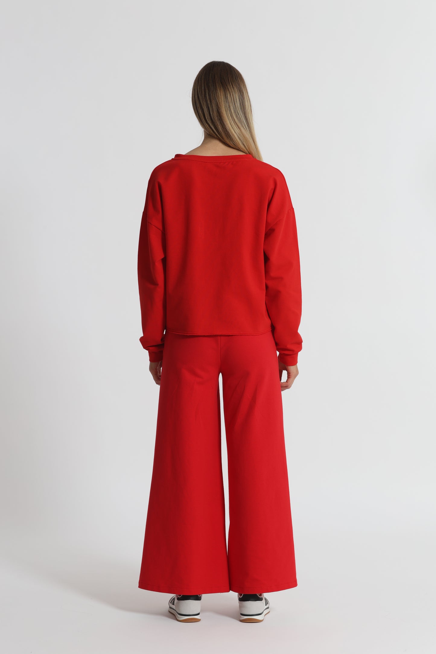 FELPA "BEVERLY HILLS" CON SCOLLO A V E DETTAGLI IN STRASS