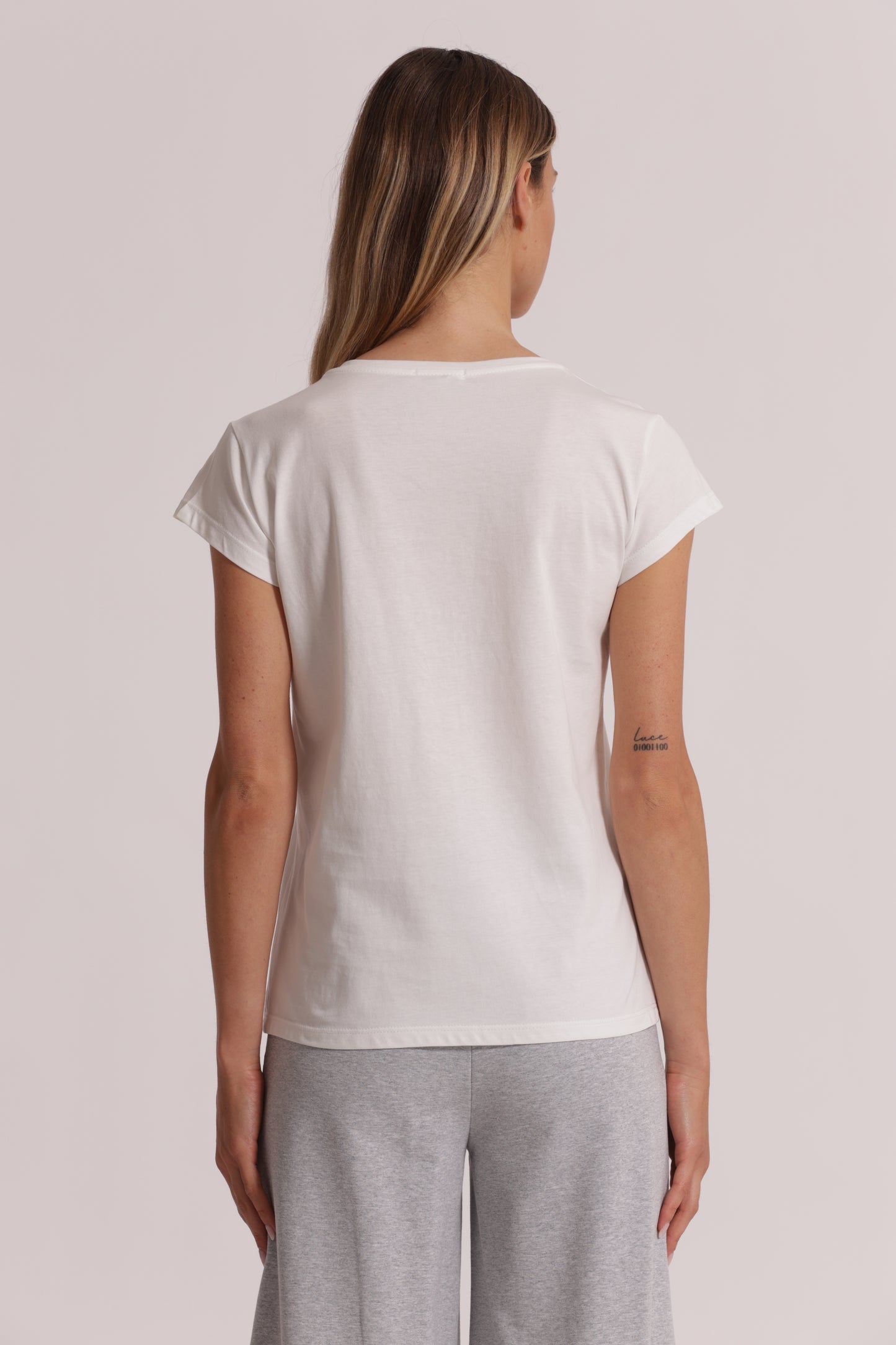 T-SHIRT "I AM LIMITED EDITION" CON DETTAGLI STRASS