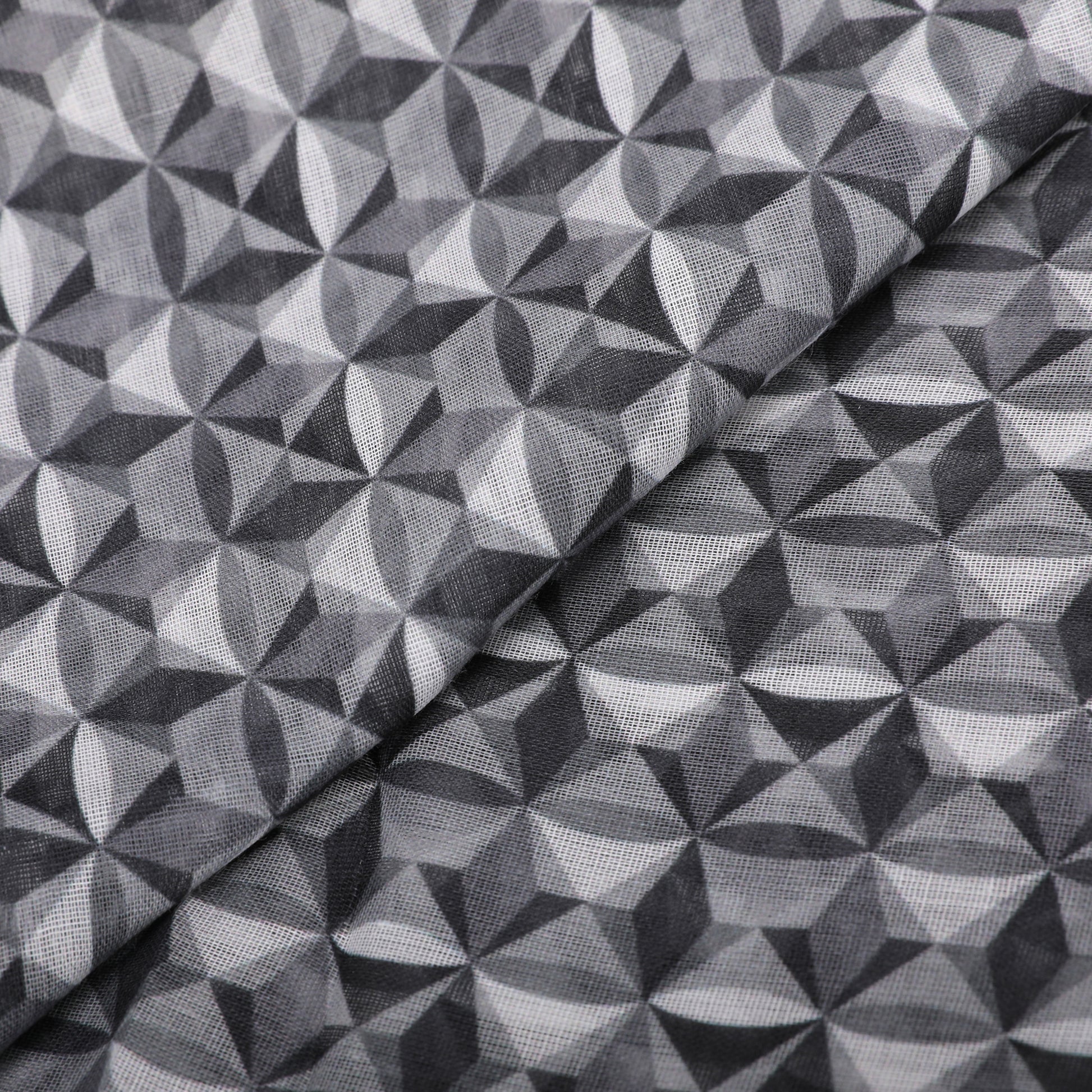 FOULARD GEOMETRICO (135X135 cm)