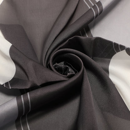 FOULARD CON TRIANGOLI  (90X90 cm)